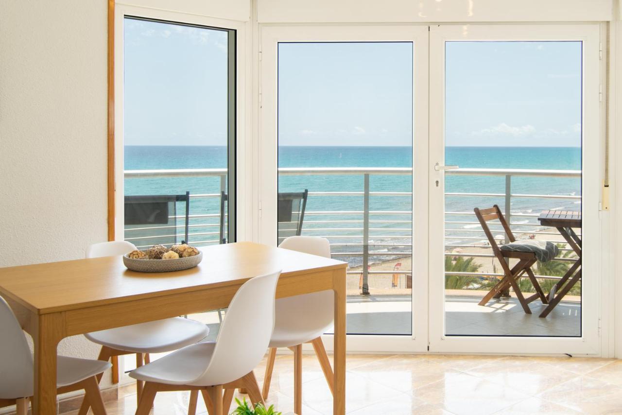Atico Frente Al Mar 2 Terrazas Barbacoa Y Parking Sujeto A Disponibilidad Apartman El Campello Kültér fotó