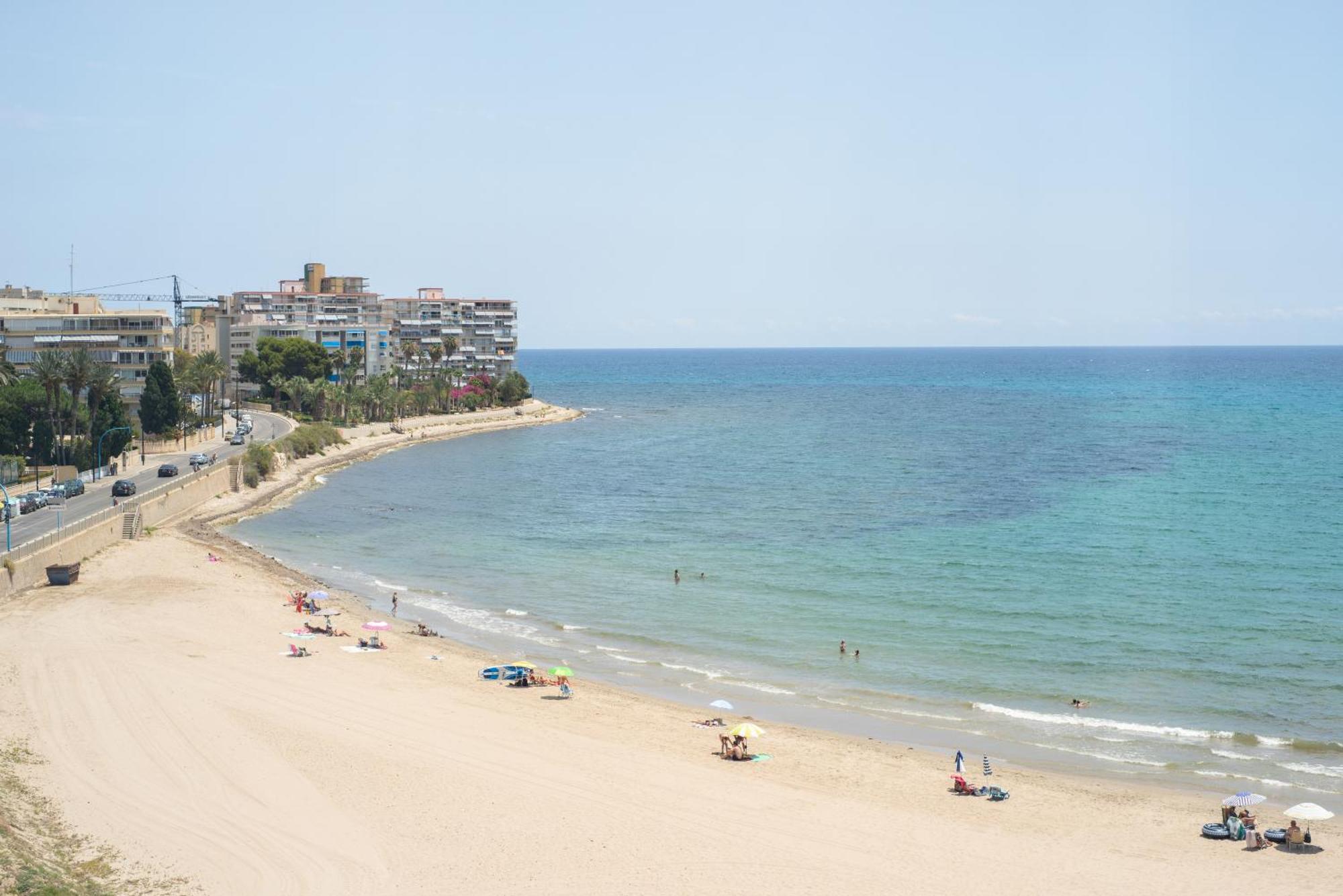 Atico Frente Al Mar 2 Terrazas Barbacoa Y Parking Sujeto A Disponibilidad Apartman El Campello Kültér fotó