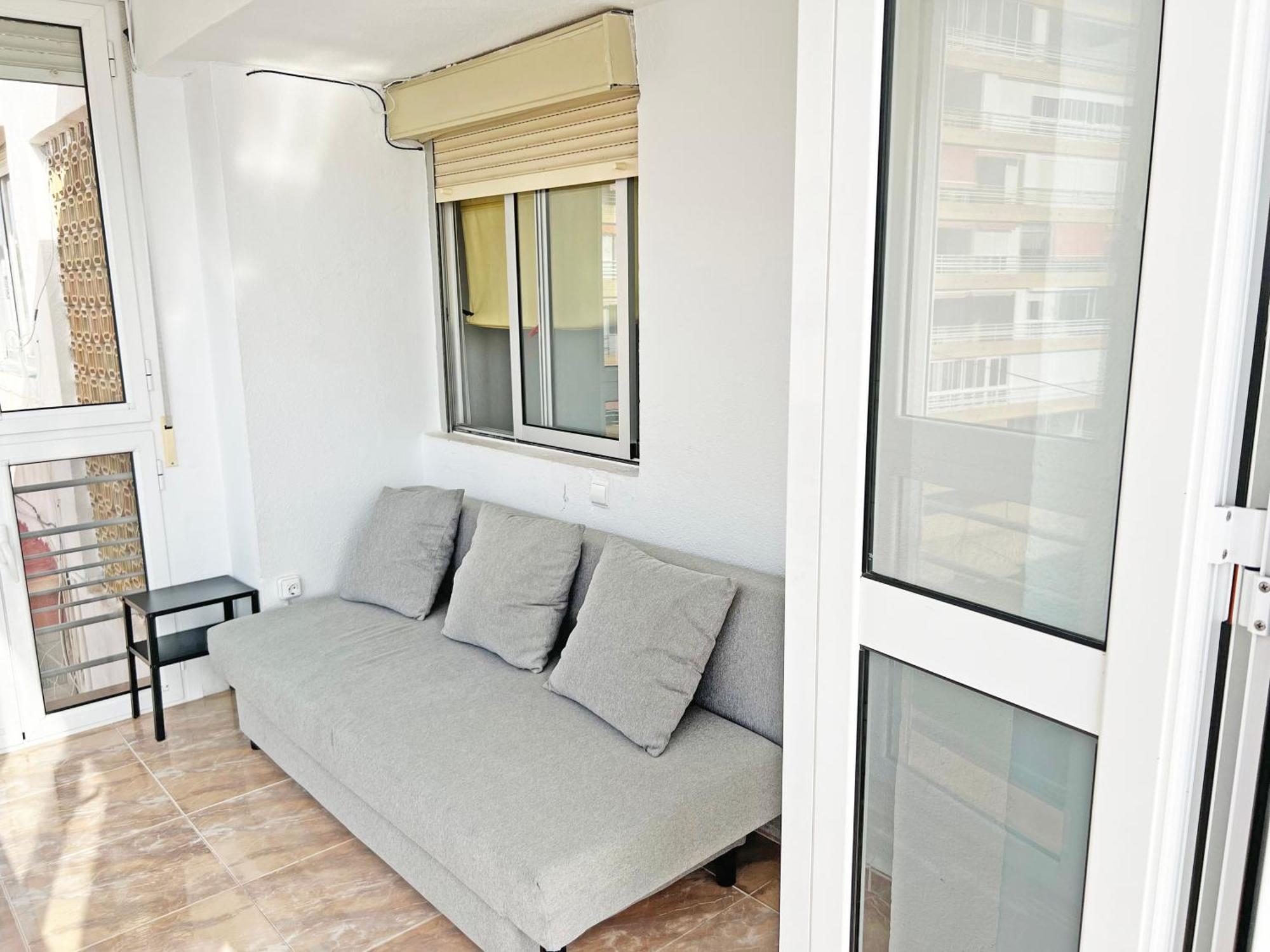 Atico Frente Al Mar 2 Terrazas Barbacoa Y Parking Sujeto A Disponibilidad Apartman El Campello Kültér fotó